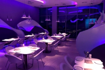 SWITCH-RESTAURANT-INTERIOR-CANOPY